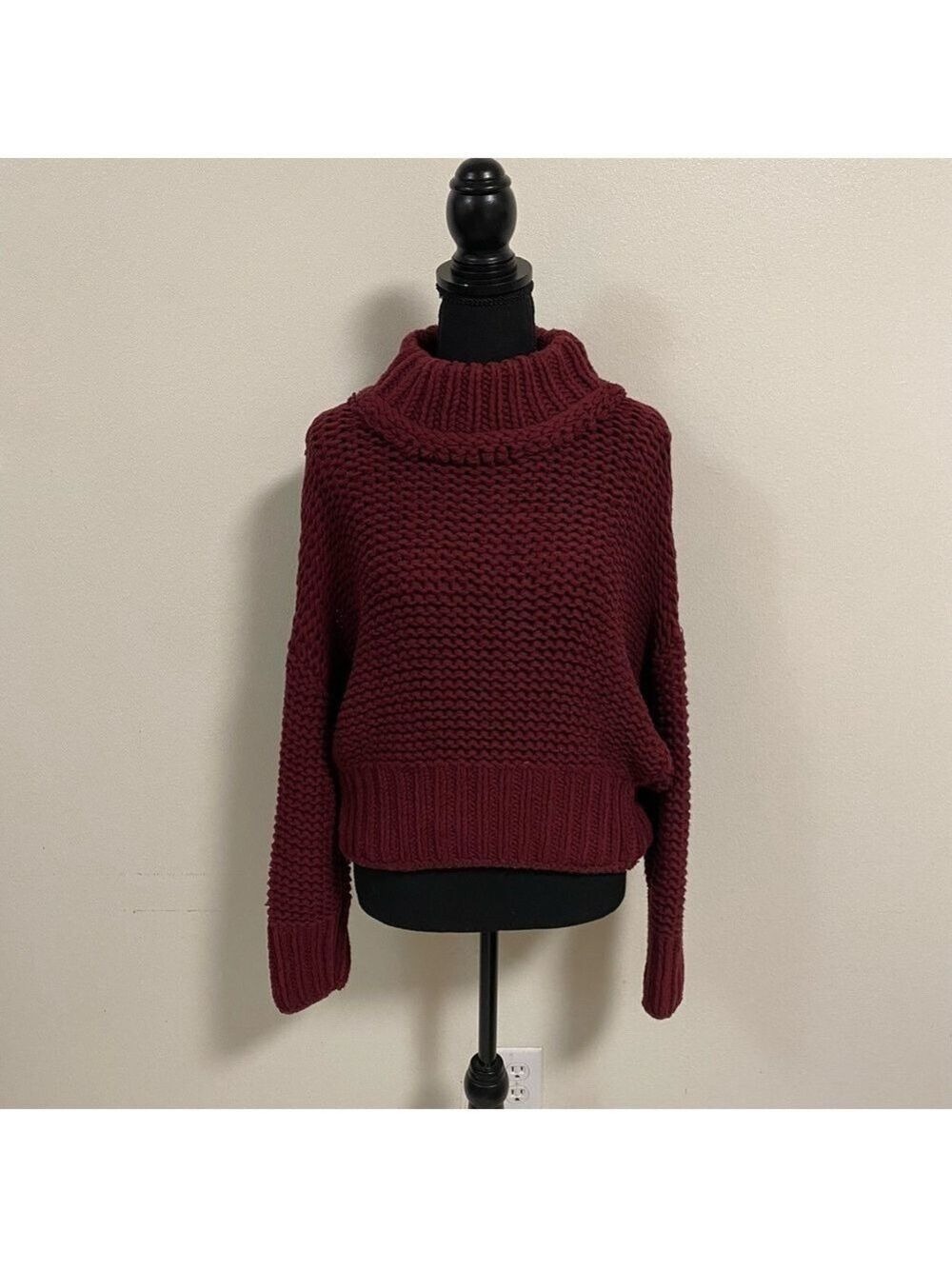Free People Sweater Women’s Size Small Maroon My Only Sunshine Chunky Sweater